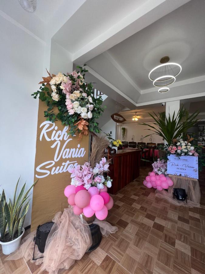 Rich-Vania Suites General Luna  Eksteriør bilde